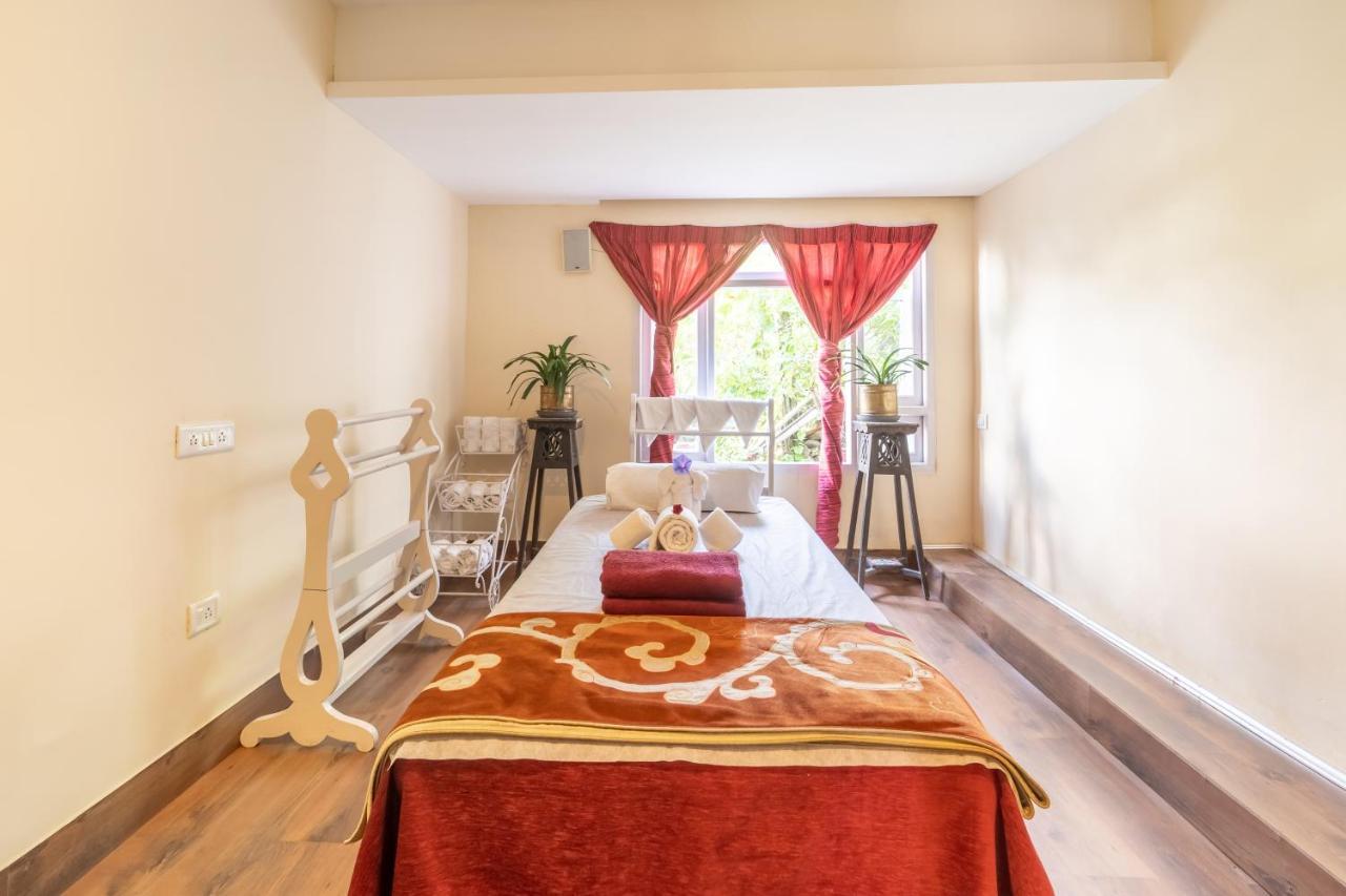 Summit Lillium Hotel & Spa Kalimpong Bagian luar foto