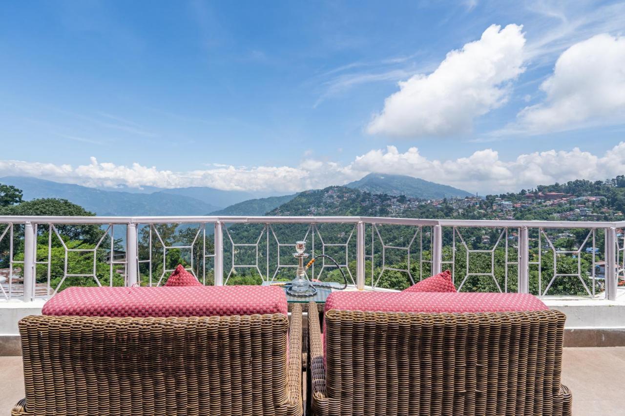 Summit Lillium Hotel & Spa Kalimpong Bagian luar foto