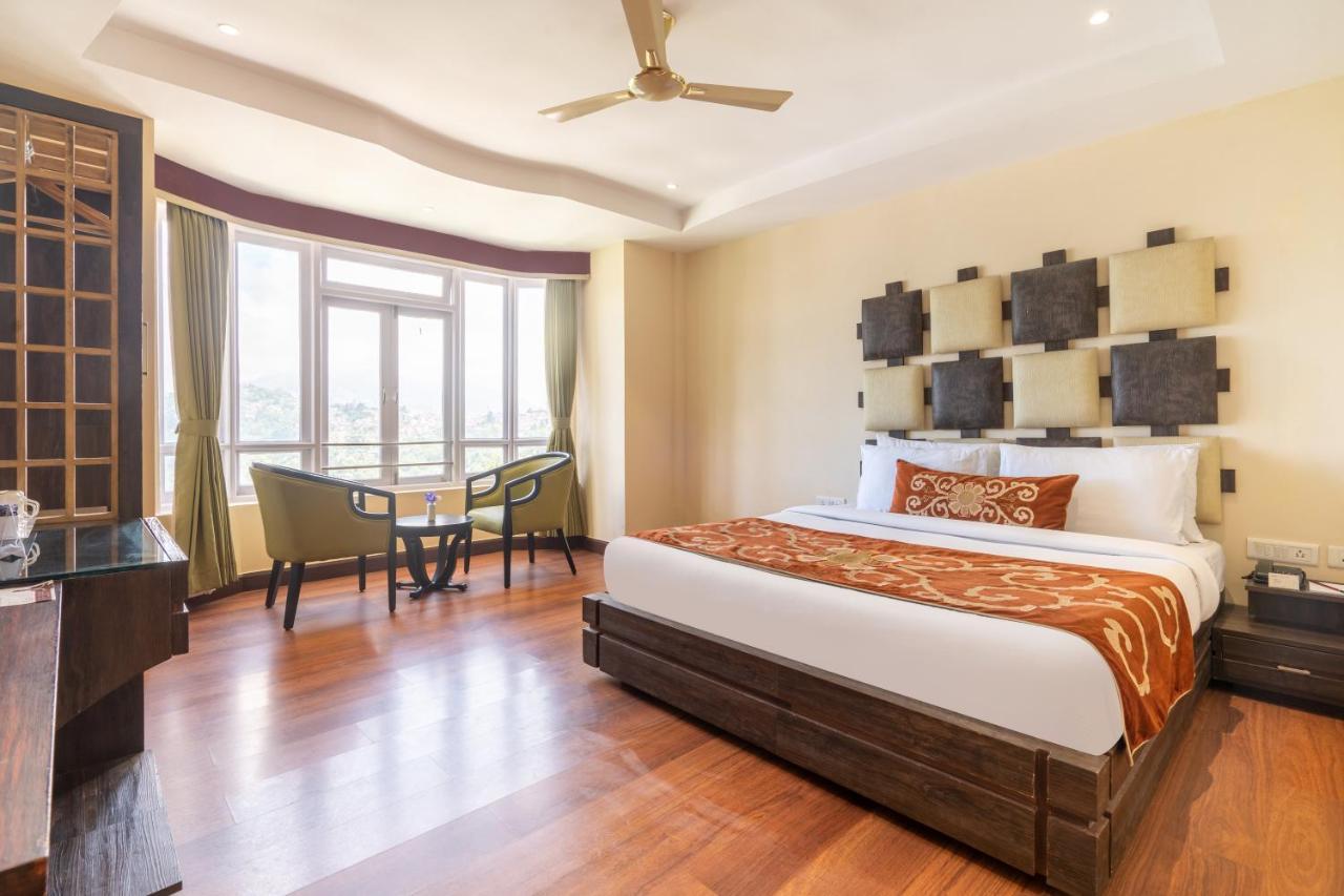 Summit Lillium Hotel & Spa Kalimpong Bagian luar foto