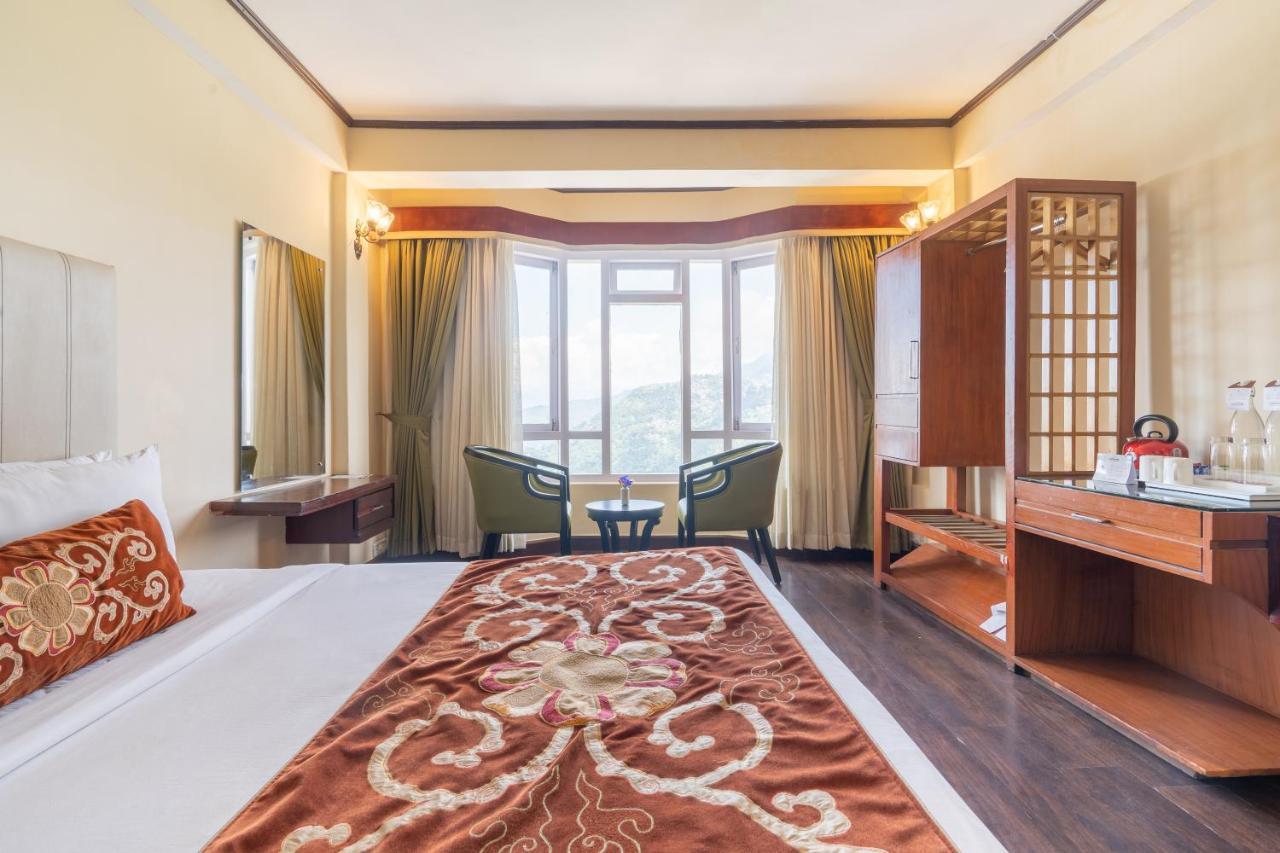 Summit Lillium Hotel & Spa Kalimpong Bagian luar foto